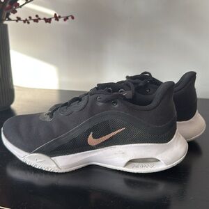 Nike Airmax :: Black and White with gold swoosh